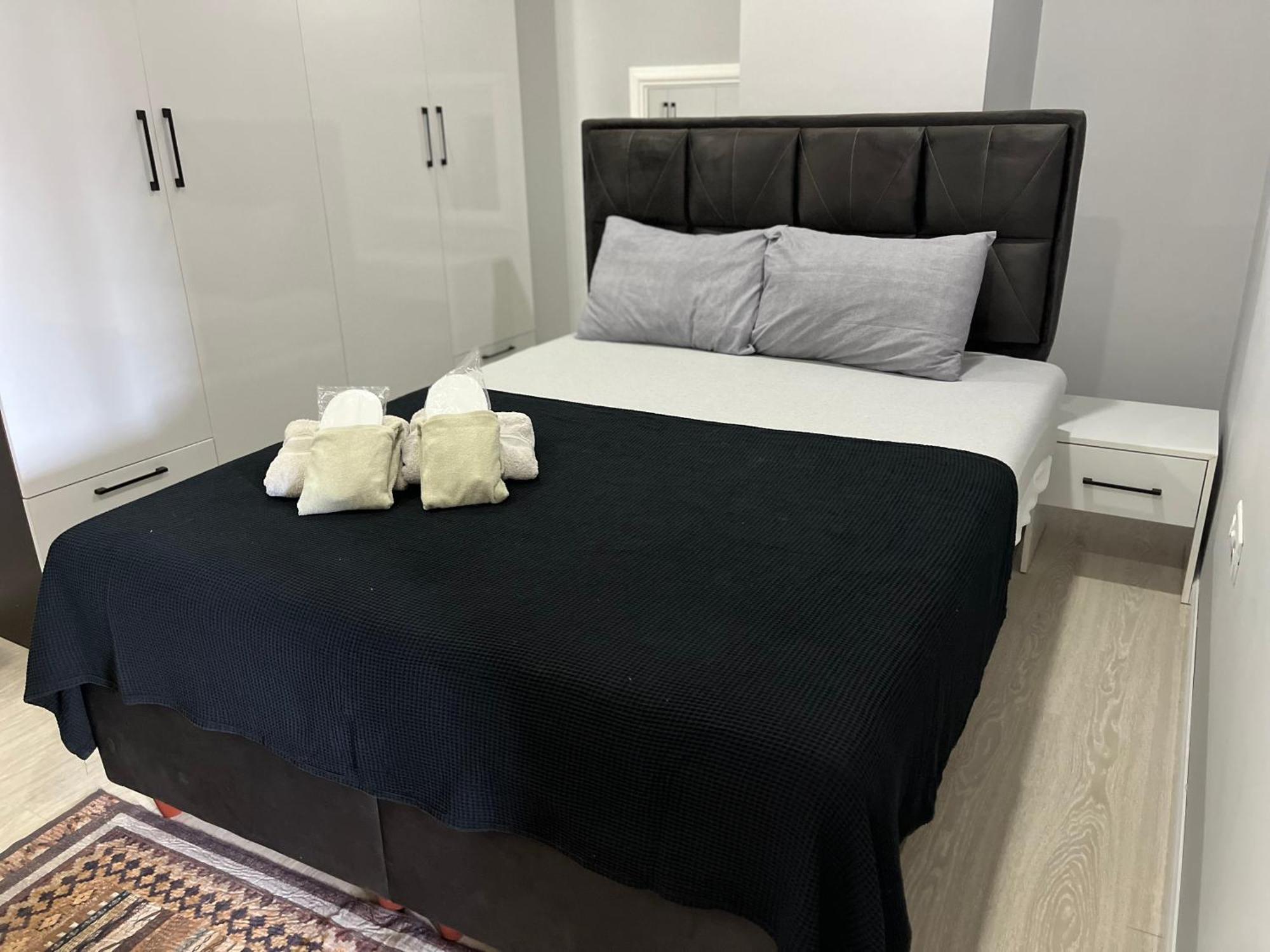 Gardenya Lara Suit Hotel Анталия Екстериор снимка