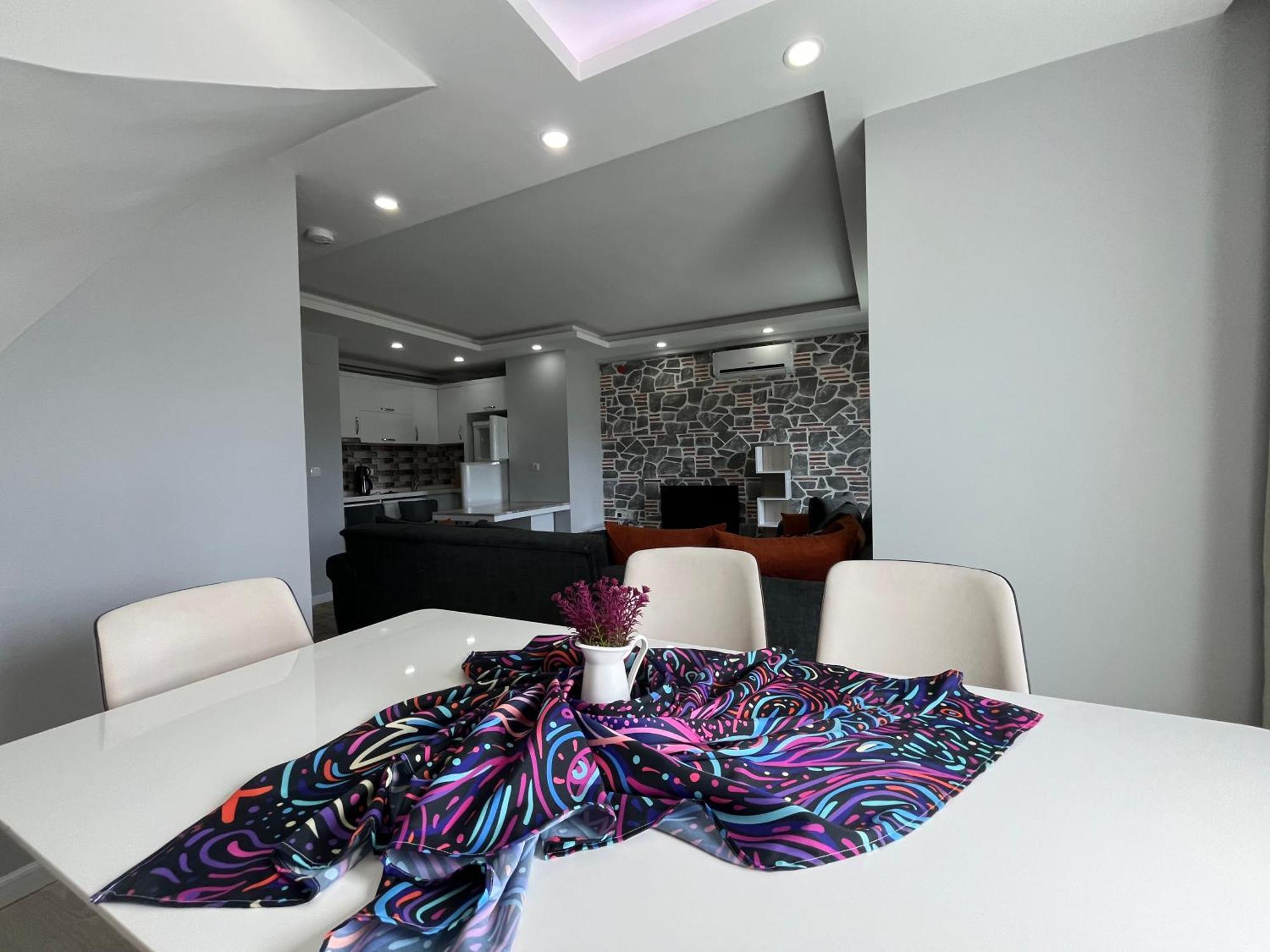 Gardenya Lara Suit Hotel Анталия Екстериор снимка