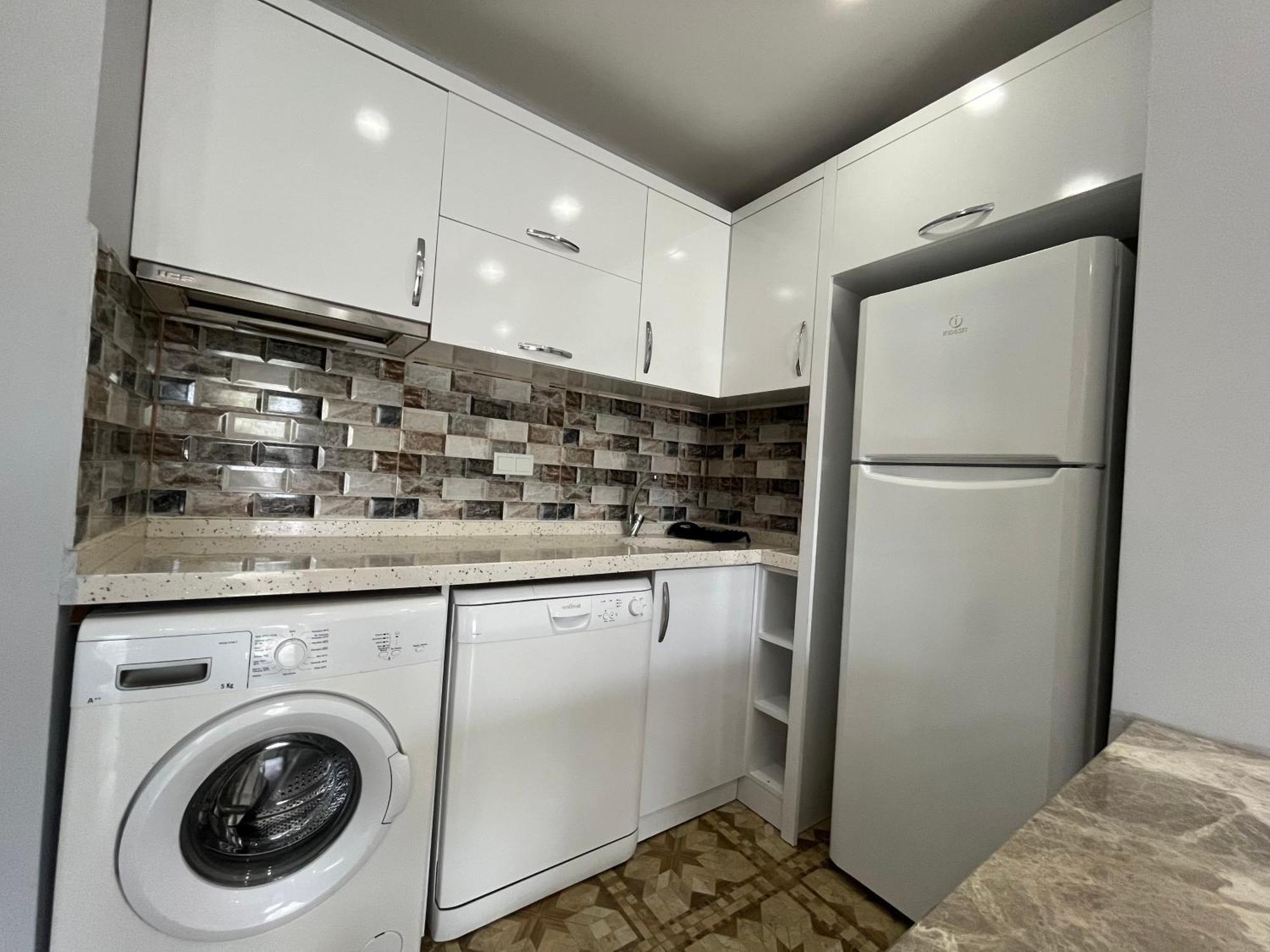 Gardenya Lara Suit Hotel Анталия Екстериор снимка