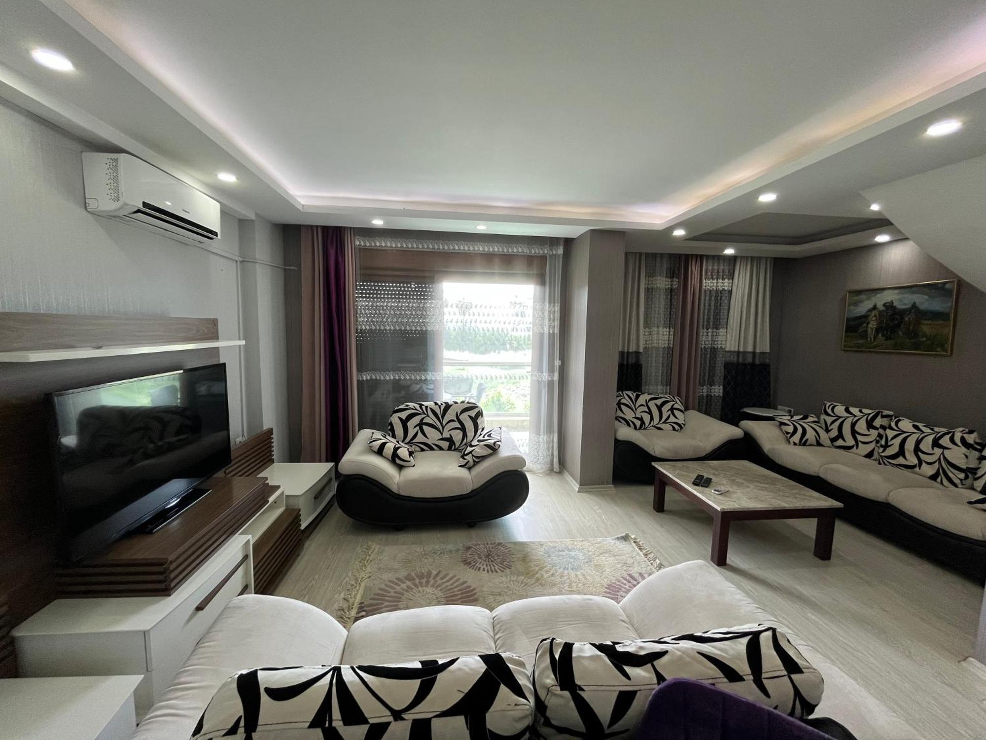 Gardenya Lara Suit Hotel Анталия Екстериор снимка