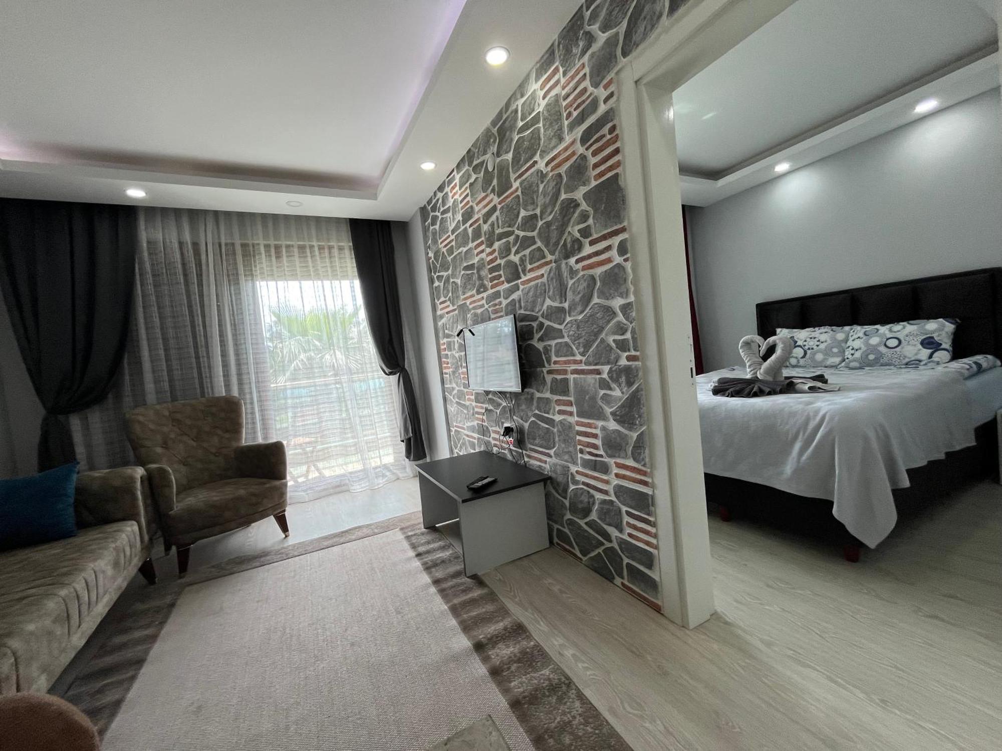 Gardenya Lara Suit Hotel Анталия Екстериор снимка