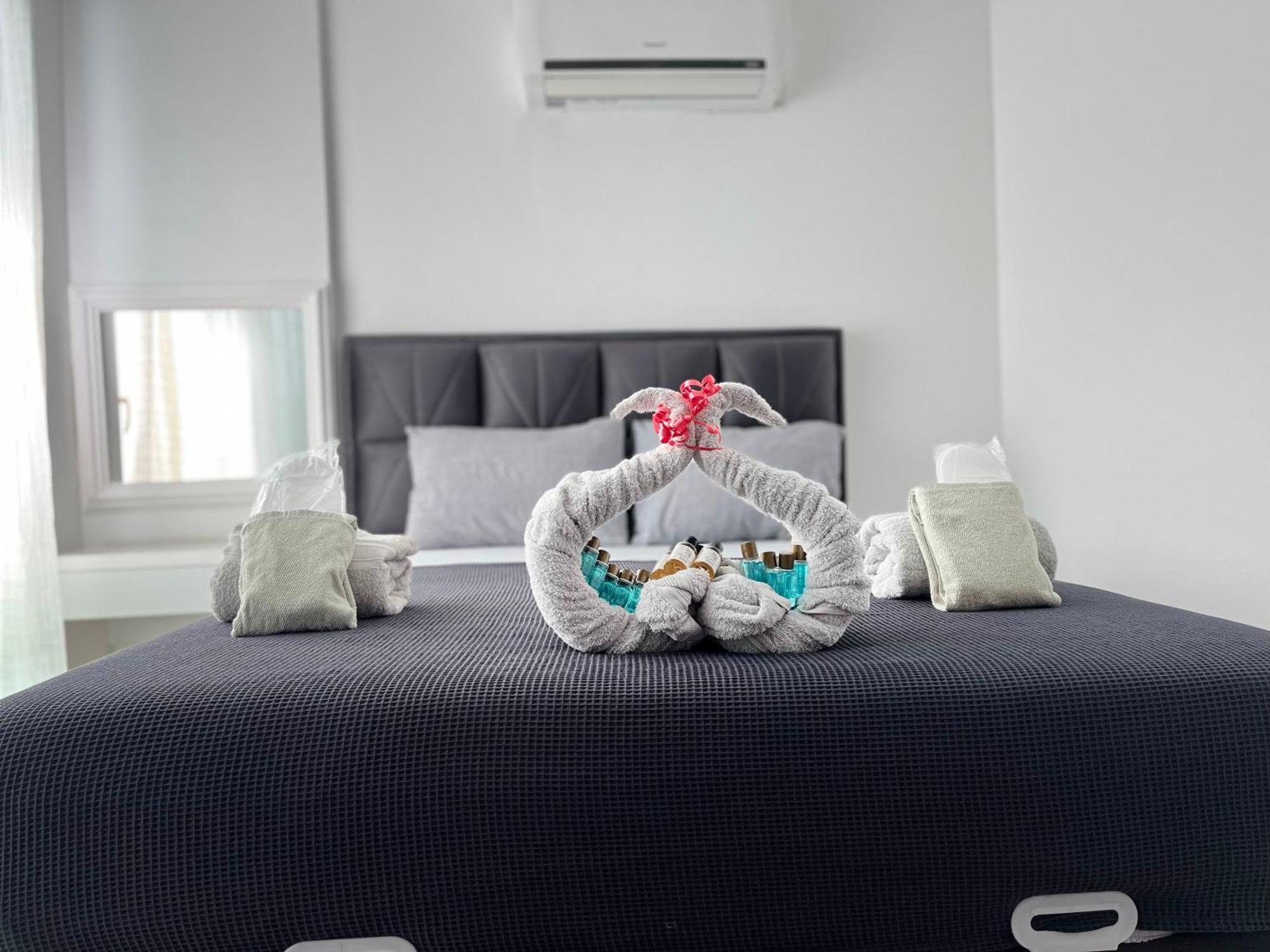 Gardenya Lara Suit Hotel Анталия Екстериор снимка